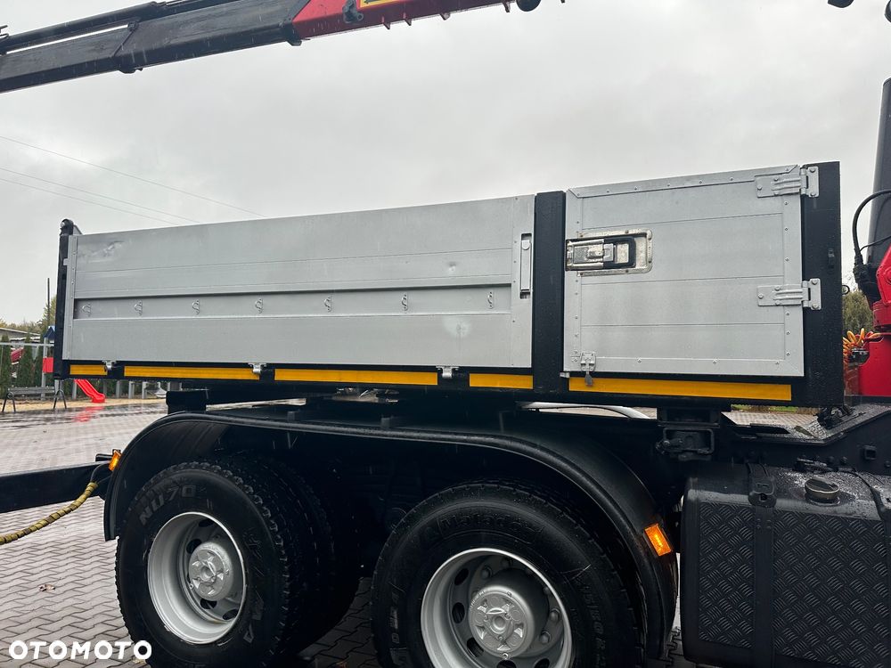 Scania G490 6x6 do energetyki słupów ciągnik specjalny Hds żuraw - 13