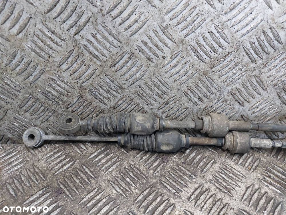 LEWAREK ZMIANY BIEGÓW + LINKI 6B TOYOTA AVENSIS T25 LIFT 2.2 D4D - 5