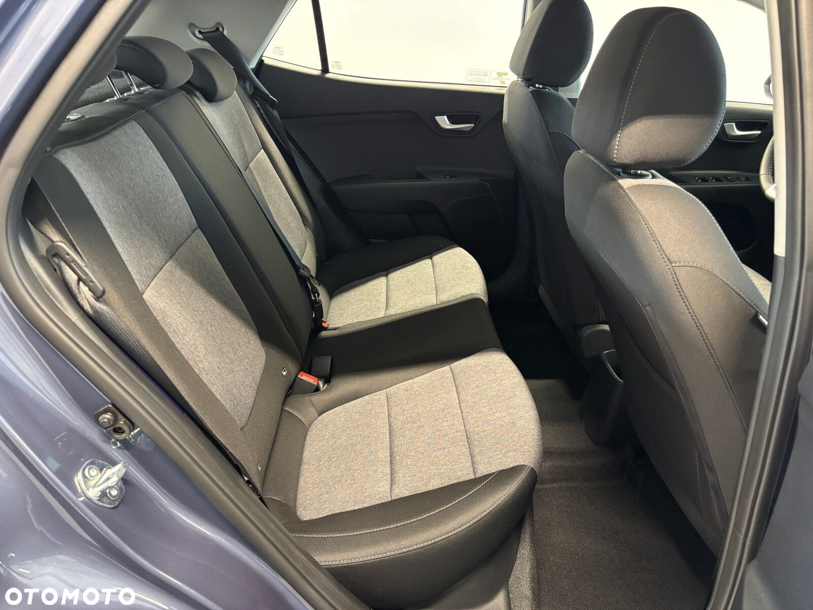 Kia Stonic - 19