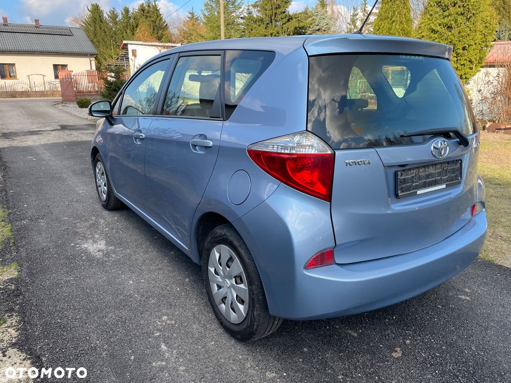 Toyota Verso S 1.33 VVT-i Comfort - 2