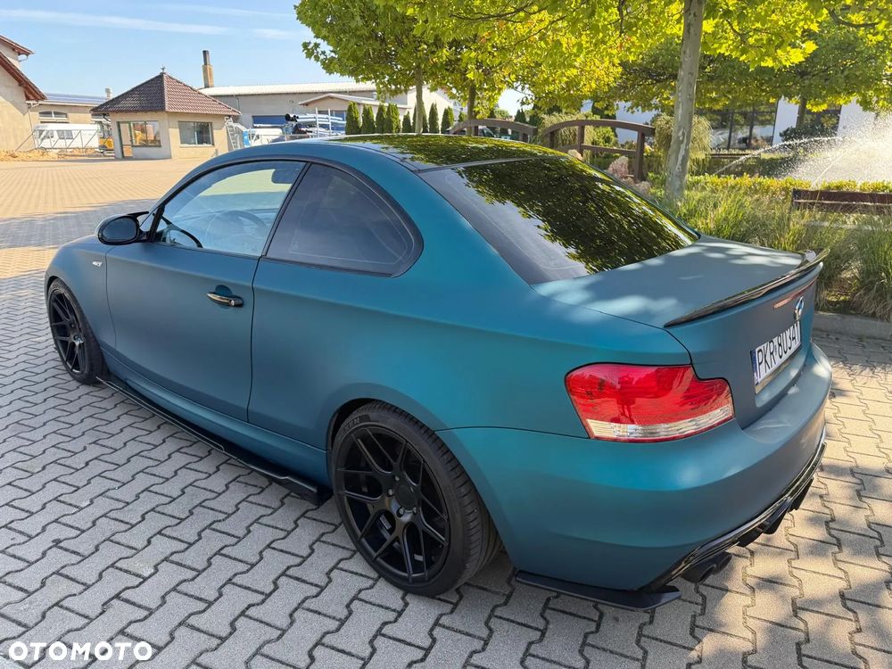 BMW Seria 1 130i - 4