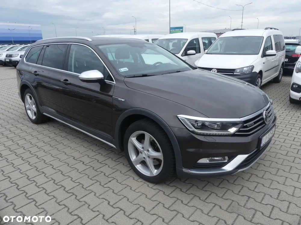 Volkswagen Passat - 3