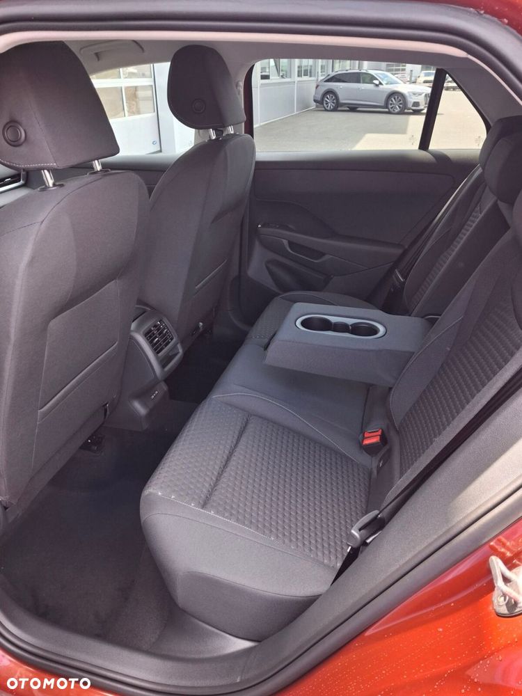Volkswagen T-Roc 1.5 eTSI Life DSG - 14