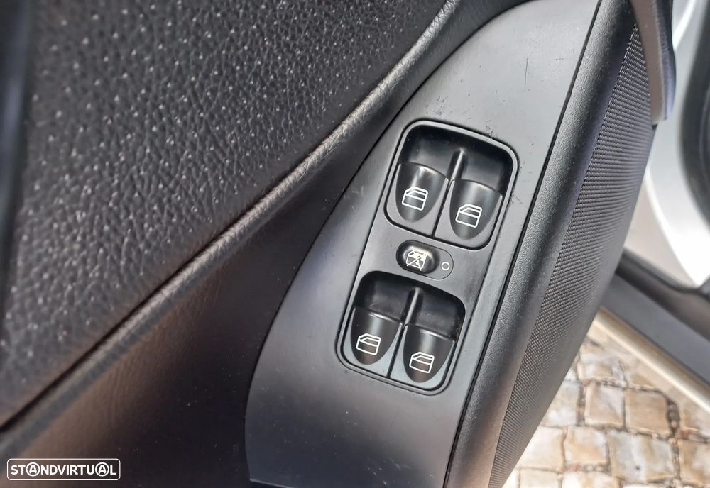 Mercedes-Benz C 220 CDi Classic - 16