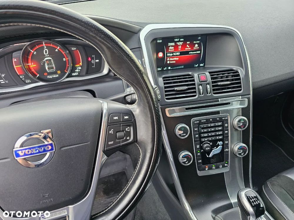 Volvo XC 60 D3 R-Design - 23
