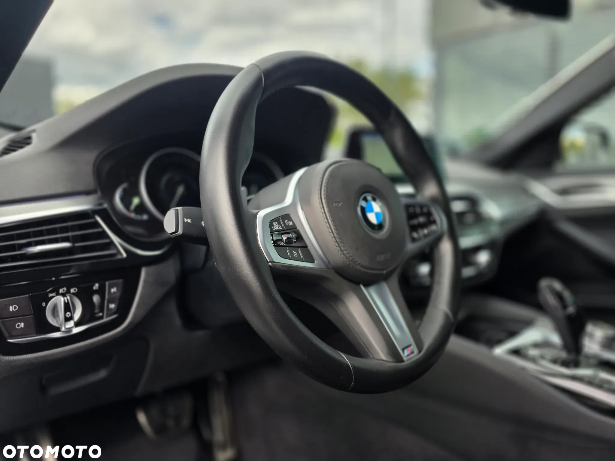 BMW Seria 5 - 18