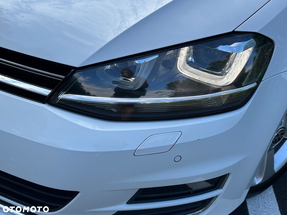Volkswagen Golf 2.0 TDI SCR Highline - 12