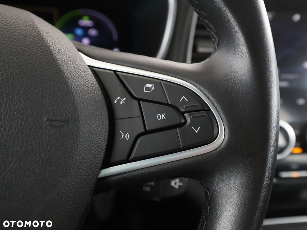 Renault Megane E-TECH 160 BUSINESS EDITION - 33
