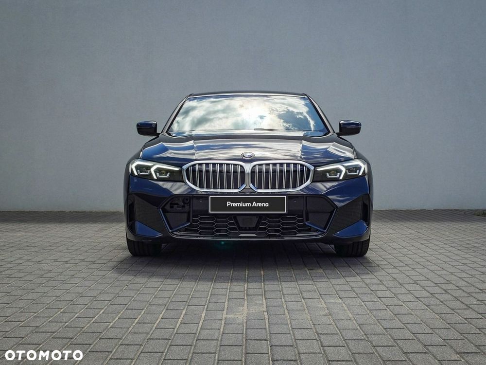 BMW Seria 3 318i M Sport - 4