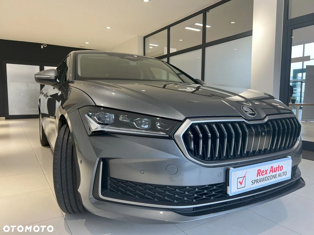 Skoda Superb 2.0 TSI 4x4 Selection DSG - 2