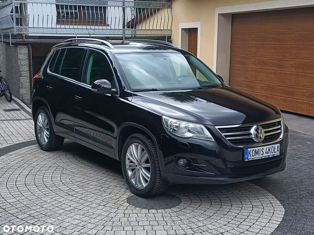 Volkswagen Tiguan - 8