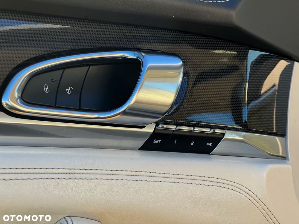 Porsche Panamera 13-16 - 25