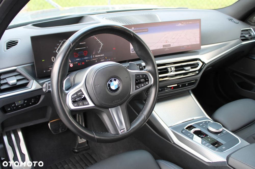 BMW Seria 3 330i xDrive M Sport sport - 24