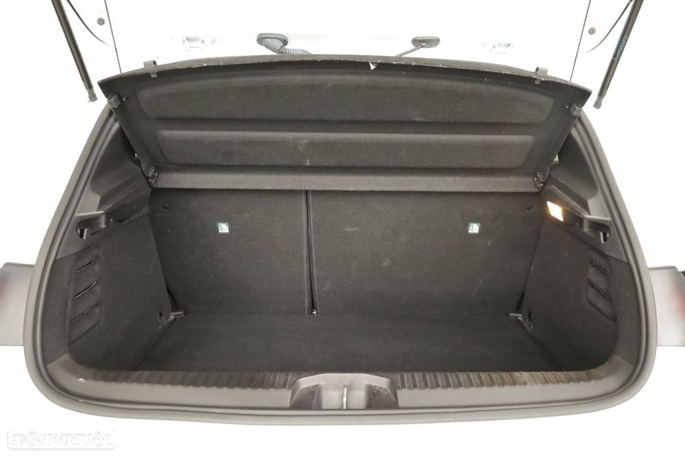 Mitsubishi Colt 1.0 MPI-T Invite - 23