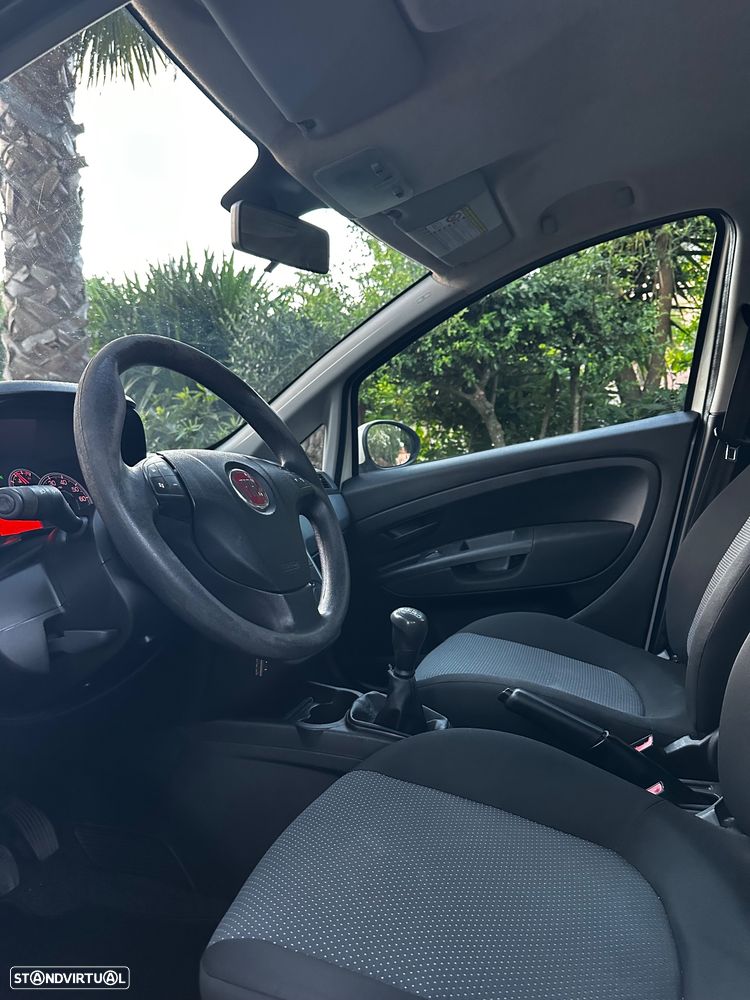 Fiat Punto 1.3 Multijet - 27
