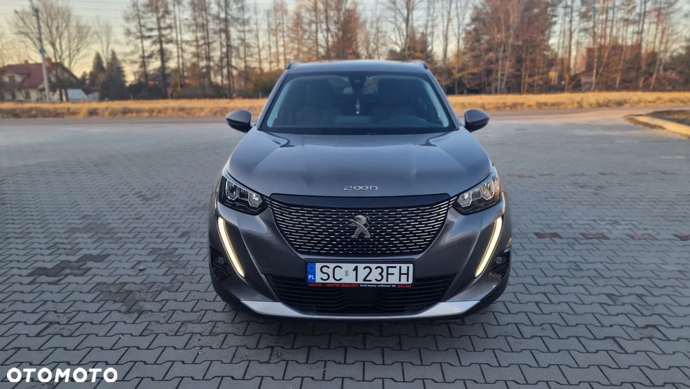 Peugeot 2008 1.5 BlueHDi Allure S&S EAT8 - 4
