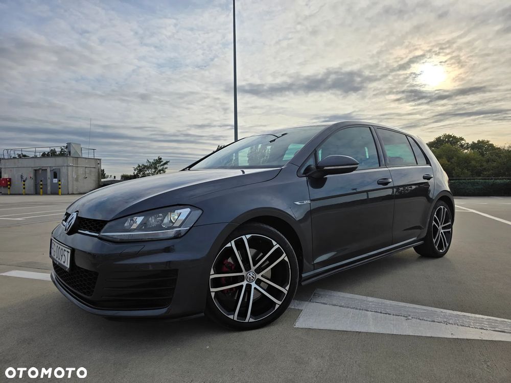 Volkswagen Golf 2.0 TDI BMT GTD - 17