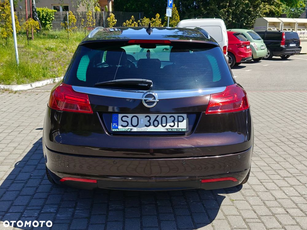 Opel Insignia 2.0 CDTI - 10