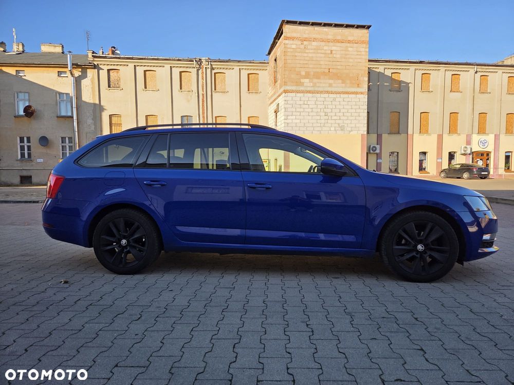 Skoda Octavia - 4