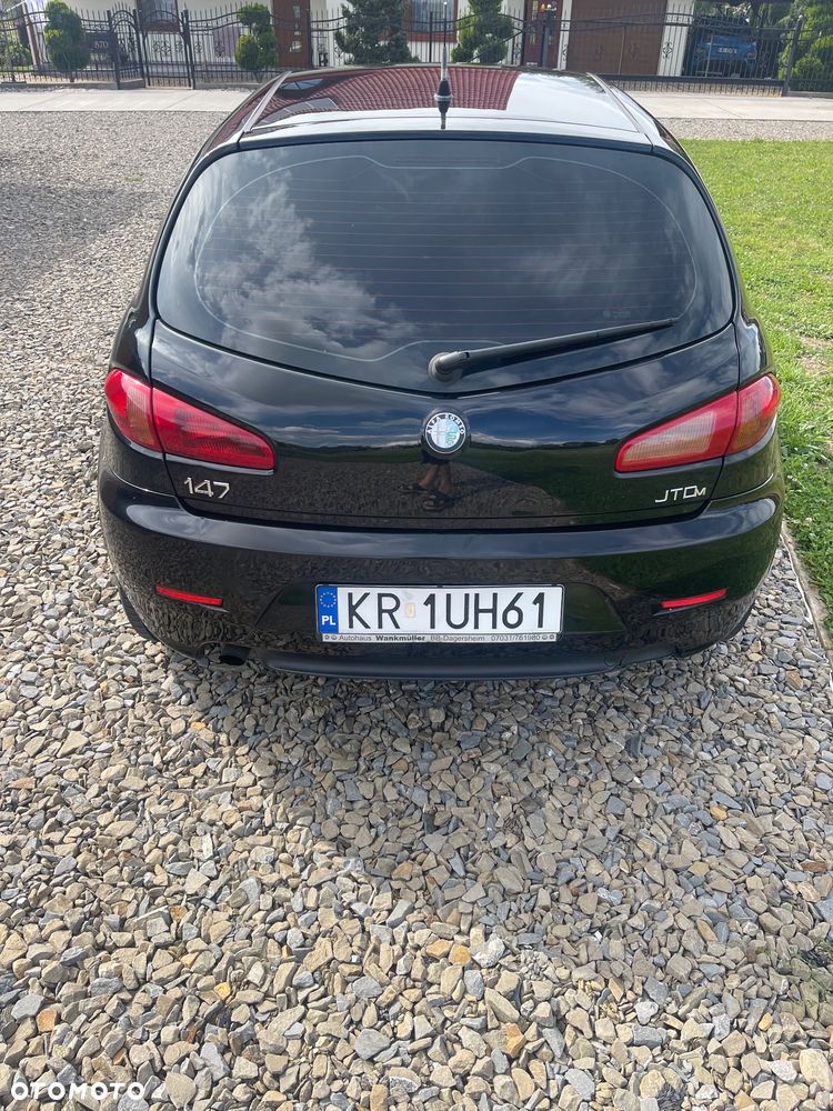 Alfa Romeo 147 1.9 JTD 8V Impression - 3