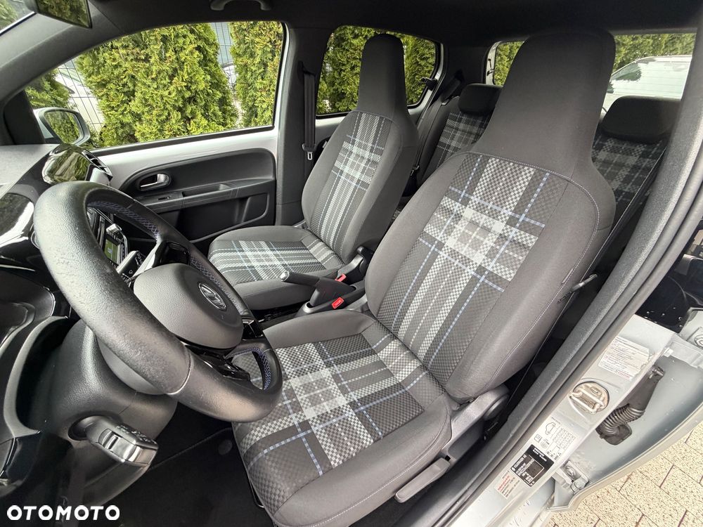 Volkswagen up! 1.0 high EU6 - 14