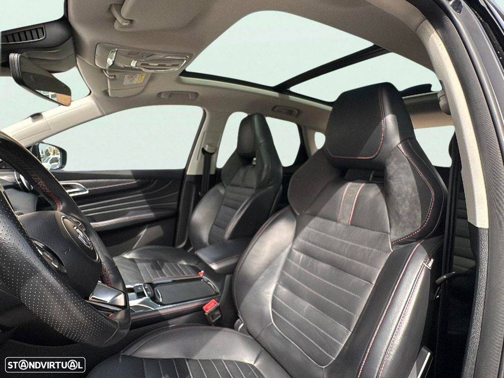 MG EHS 1.5 T-GDI Plug-in Hybrid Luxury - 15