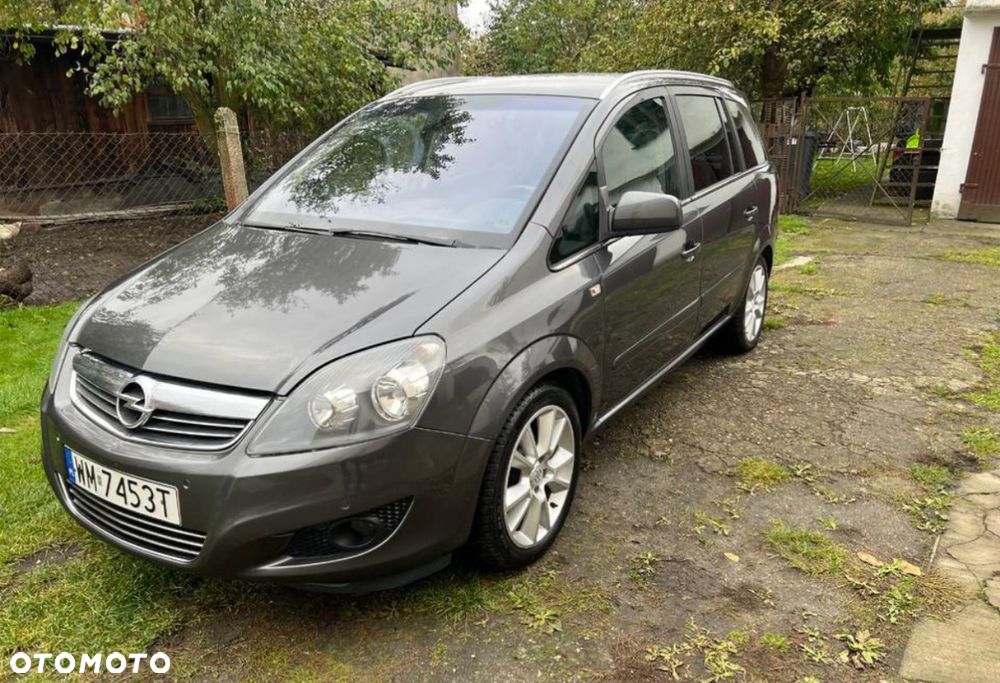 Opel Zafira 1.8 Cosmo EU5 - 2