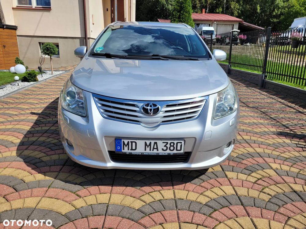 Toyota Avensis 1.8 Sol - 2