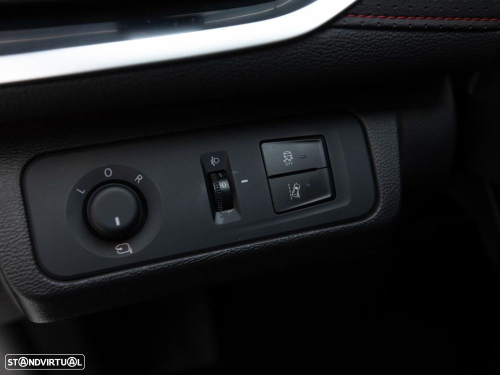 Maxus Euniq 5 Standard - 20