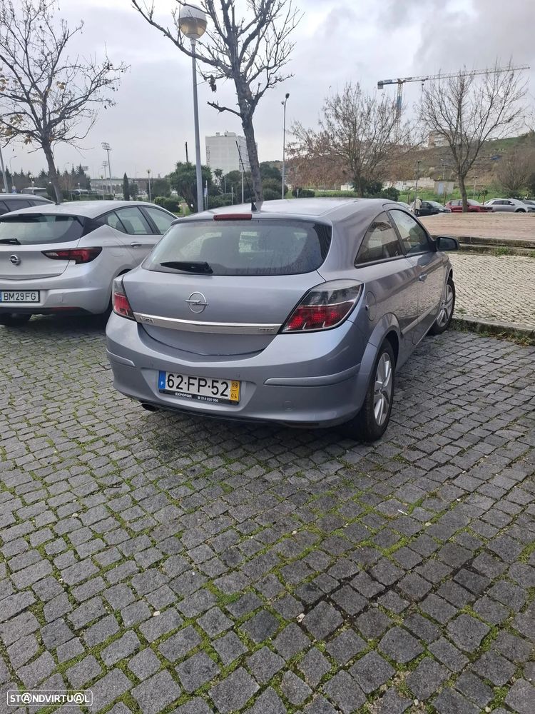 Opel Astra GTC 1.7 CDTI - 5