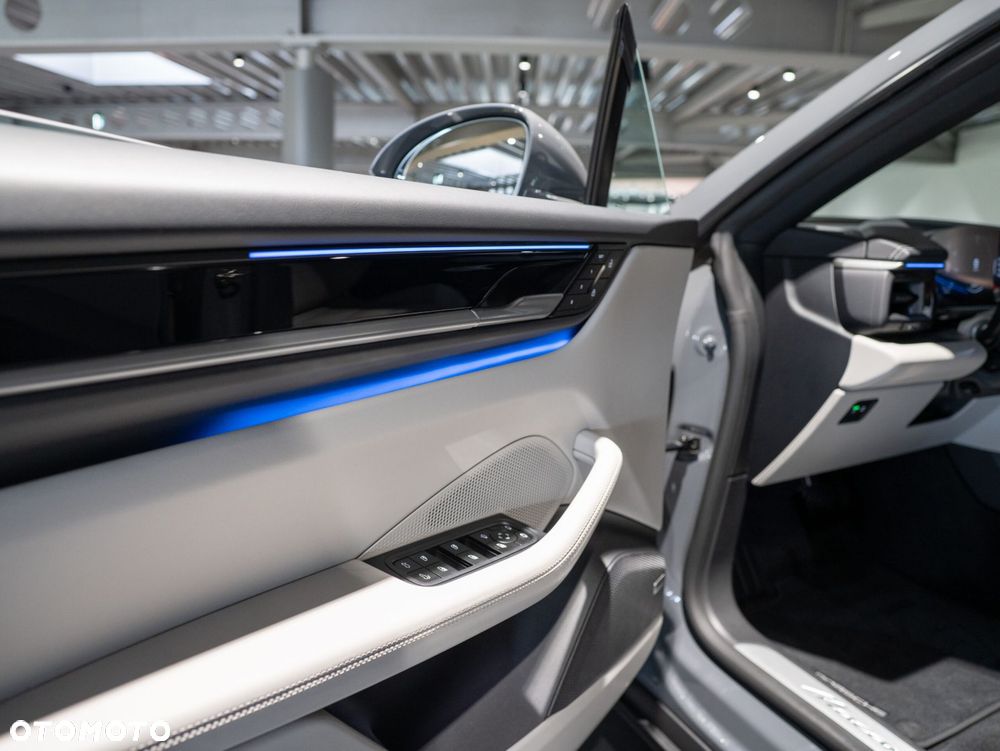 Porsche Macan 4 100kWh - 26
