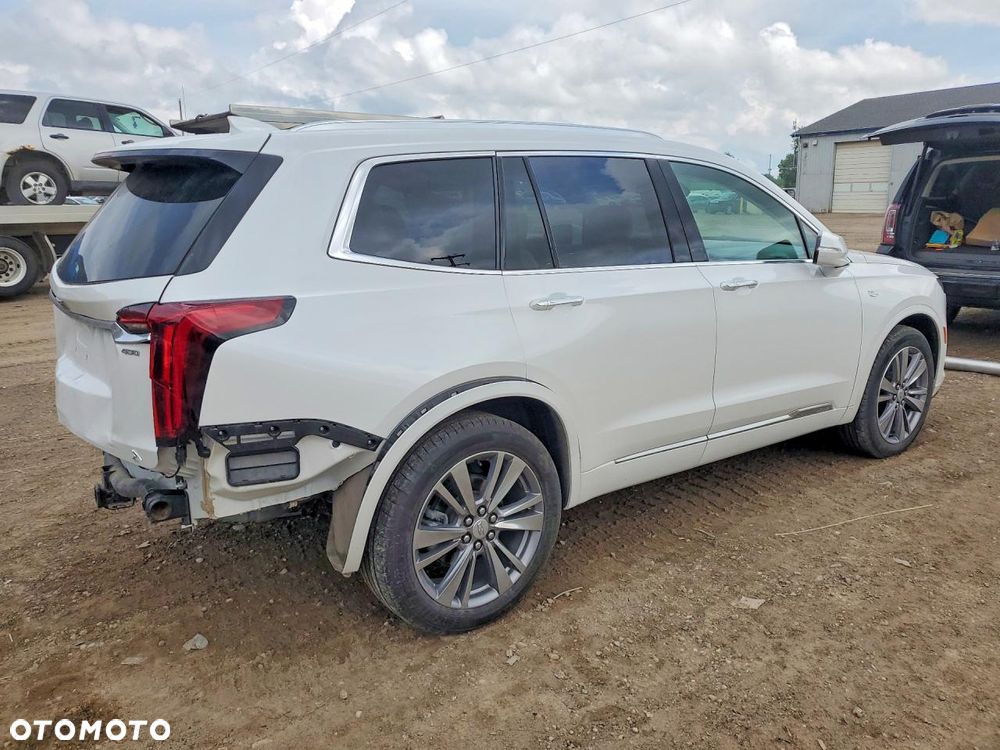 Cadillac XT6 - 4