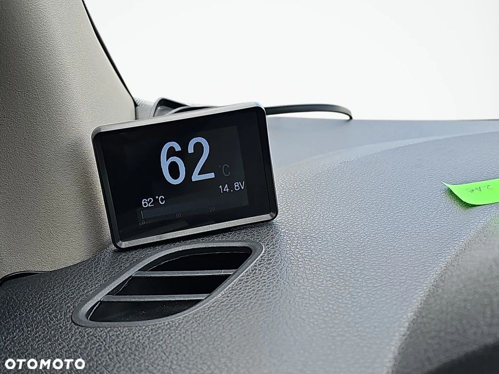 Dacia Lodgy 1.6 SCe Connected by Orange S&S - 28