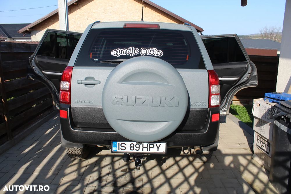 Suzuki Vitara - 6