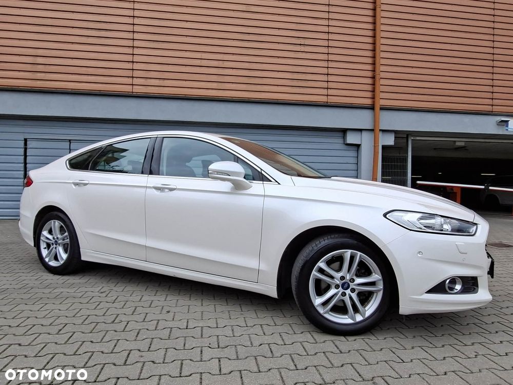 Ford Mondeo 2.0 TDCi STart-Stopp PowerShift-Aut Titanium - 2