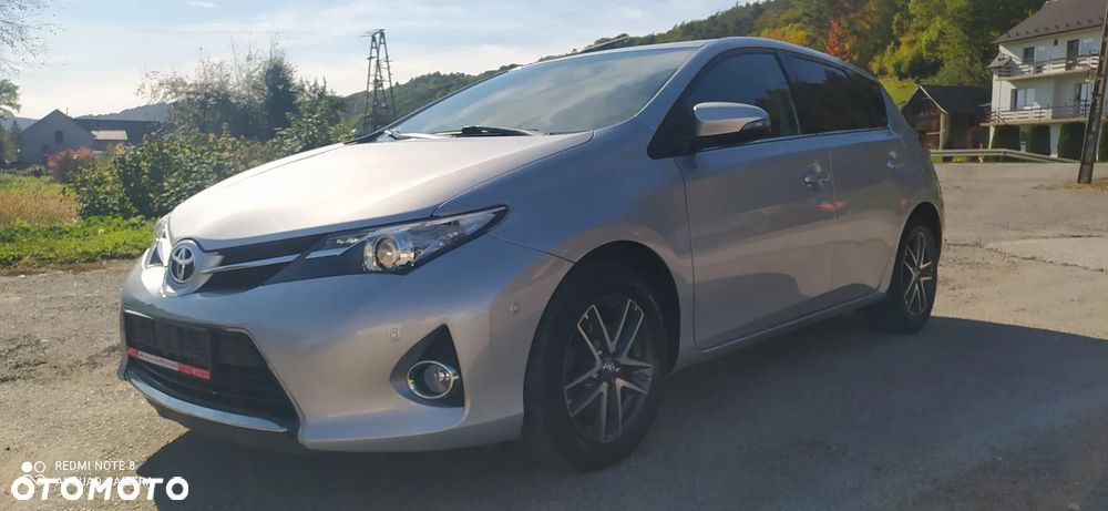 Toyota Auris 1.6 Valvematic Edition - 1