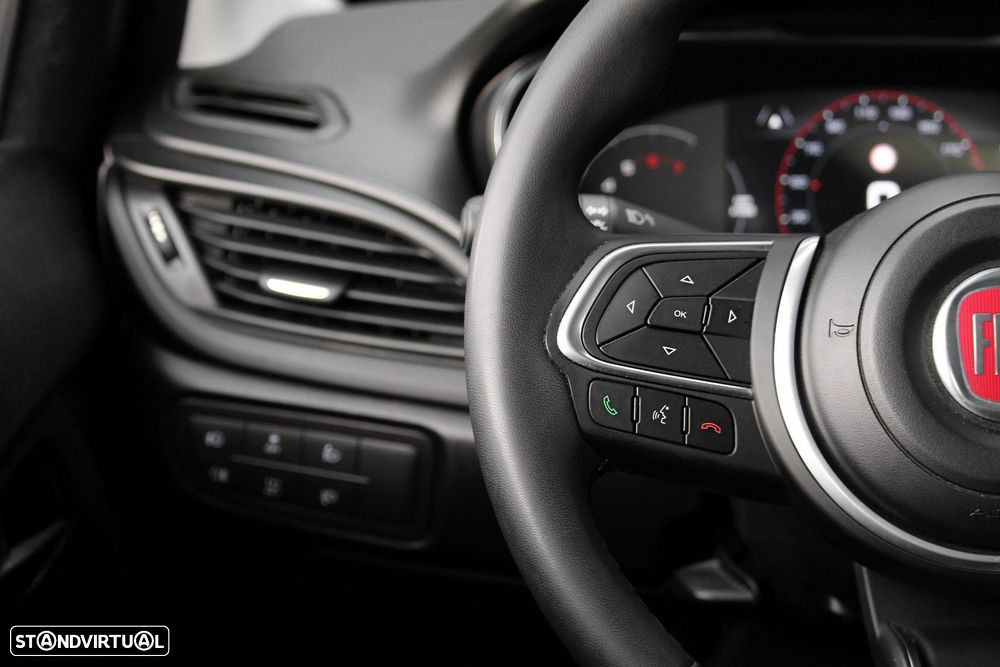 Fiat Tipo Station Wagon Cross 1.0 GSE T3 Cross - 24