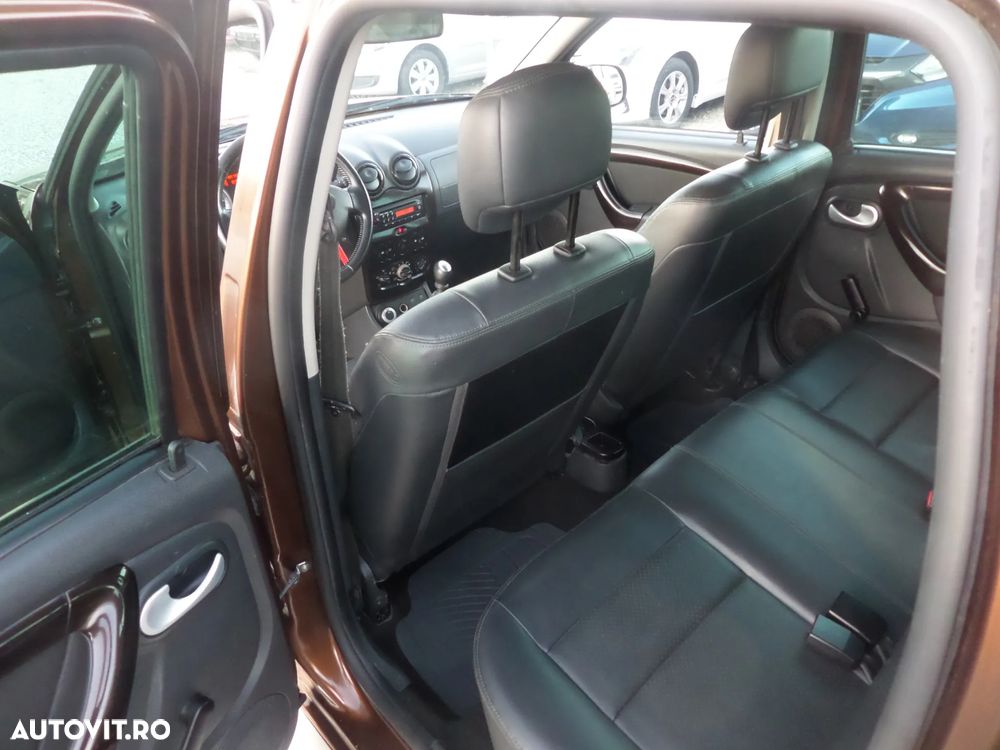 Dacia Duster 1.5 dCi 4x4 Prestige - 13