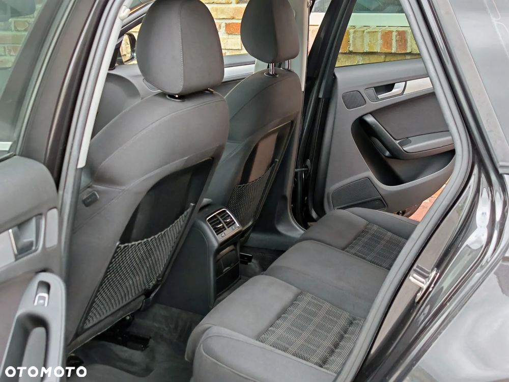 Audi A4 Avant 2.0 TDI DPF Ambiente - 16