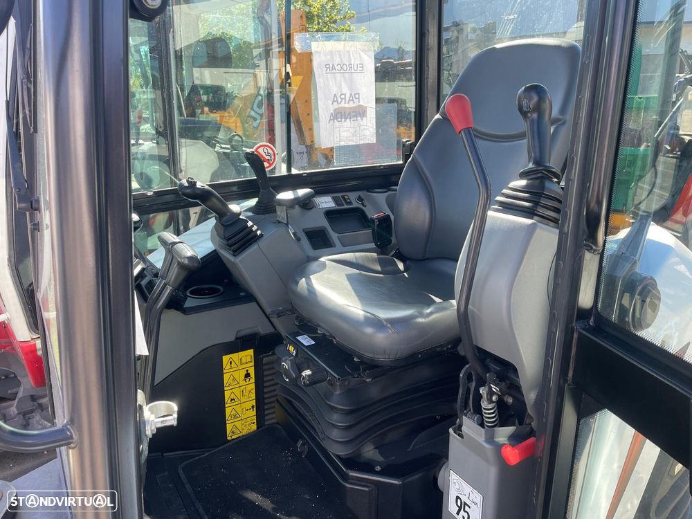 Bobcat E 50Z - Giratória - 7