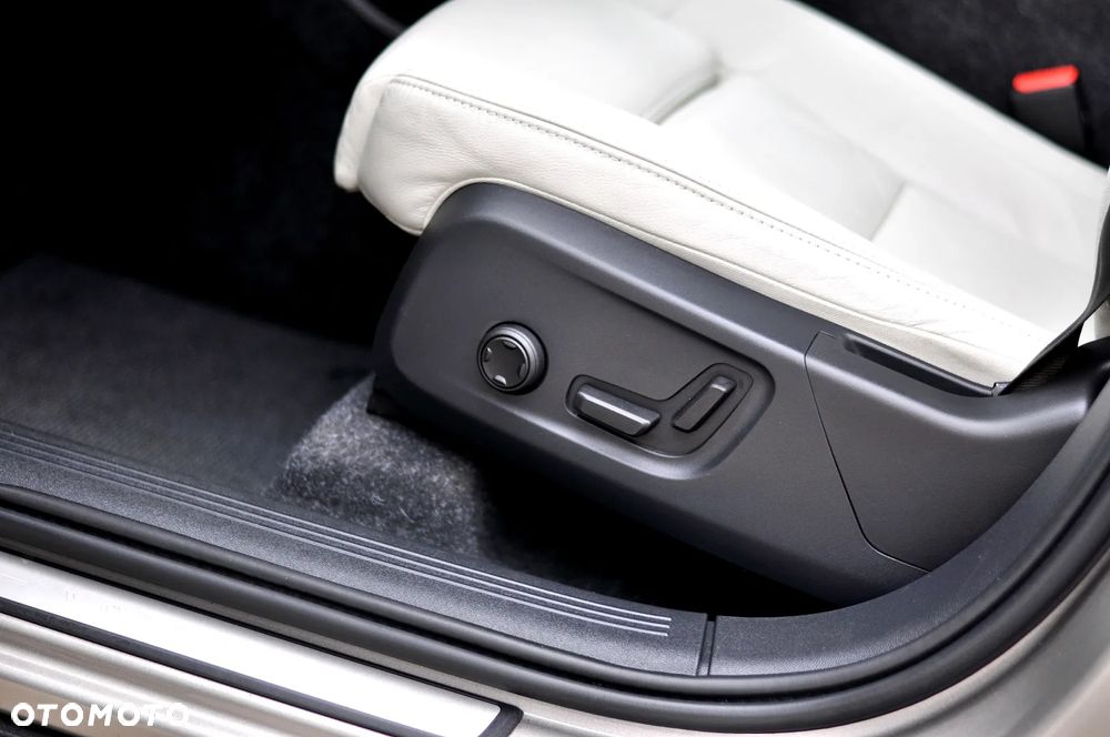 Volvo XC 40 T3 Inscription - 20