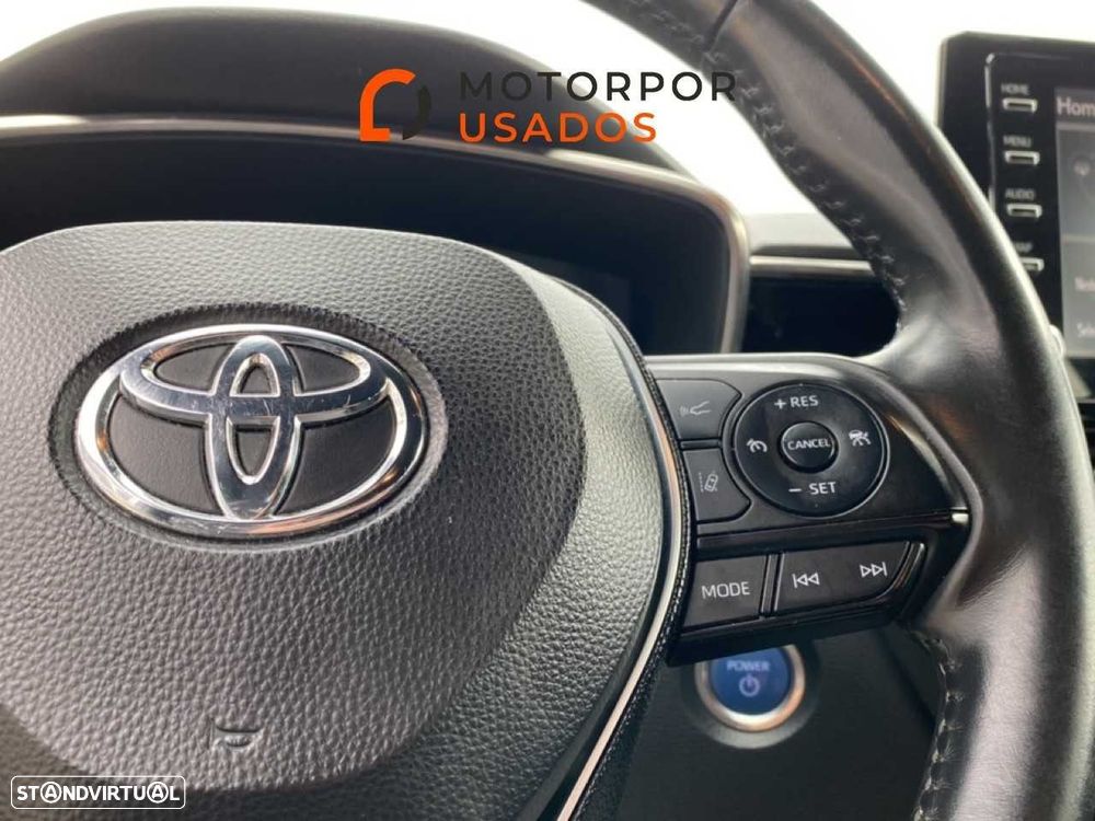 Toyota Corolla 1.8 Hybrid Exclusive - 12