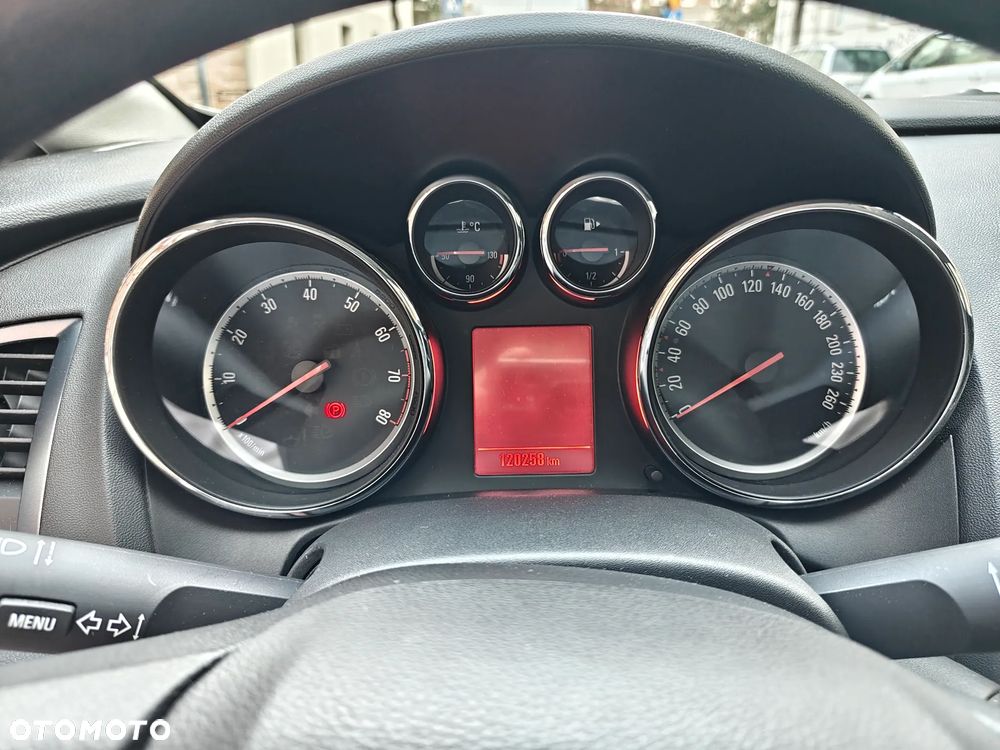 Opel Astra 1.4 Turbo Edition - 10