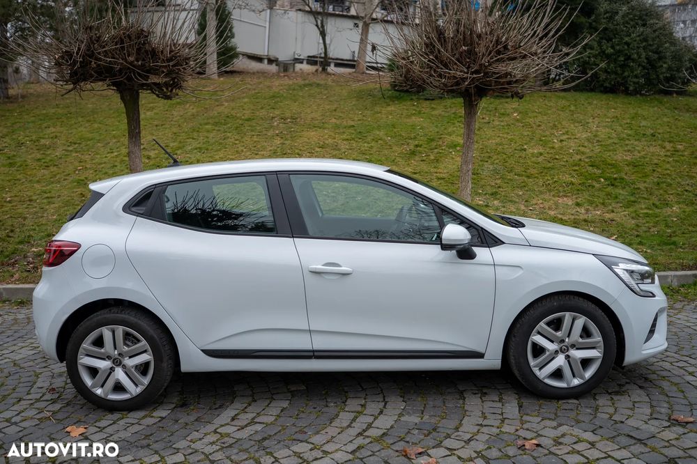 Renault Clio BLUE dCi 85 BUSINESS EDITION - 8