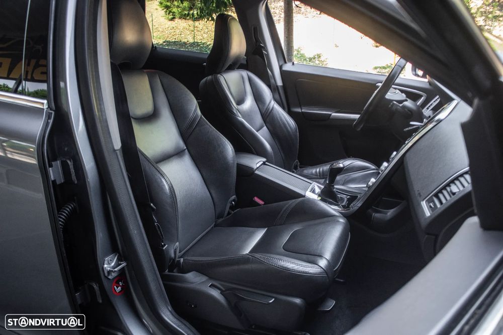 Volvo XC 60 2.0 D3 Dynamic Edition - 22