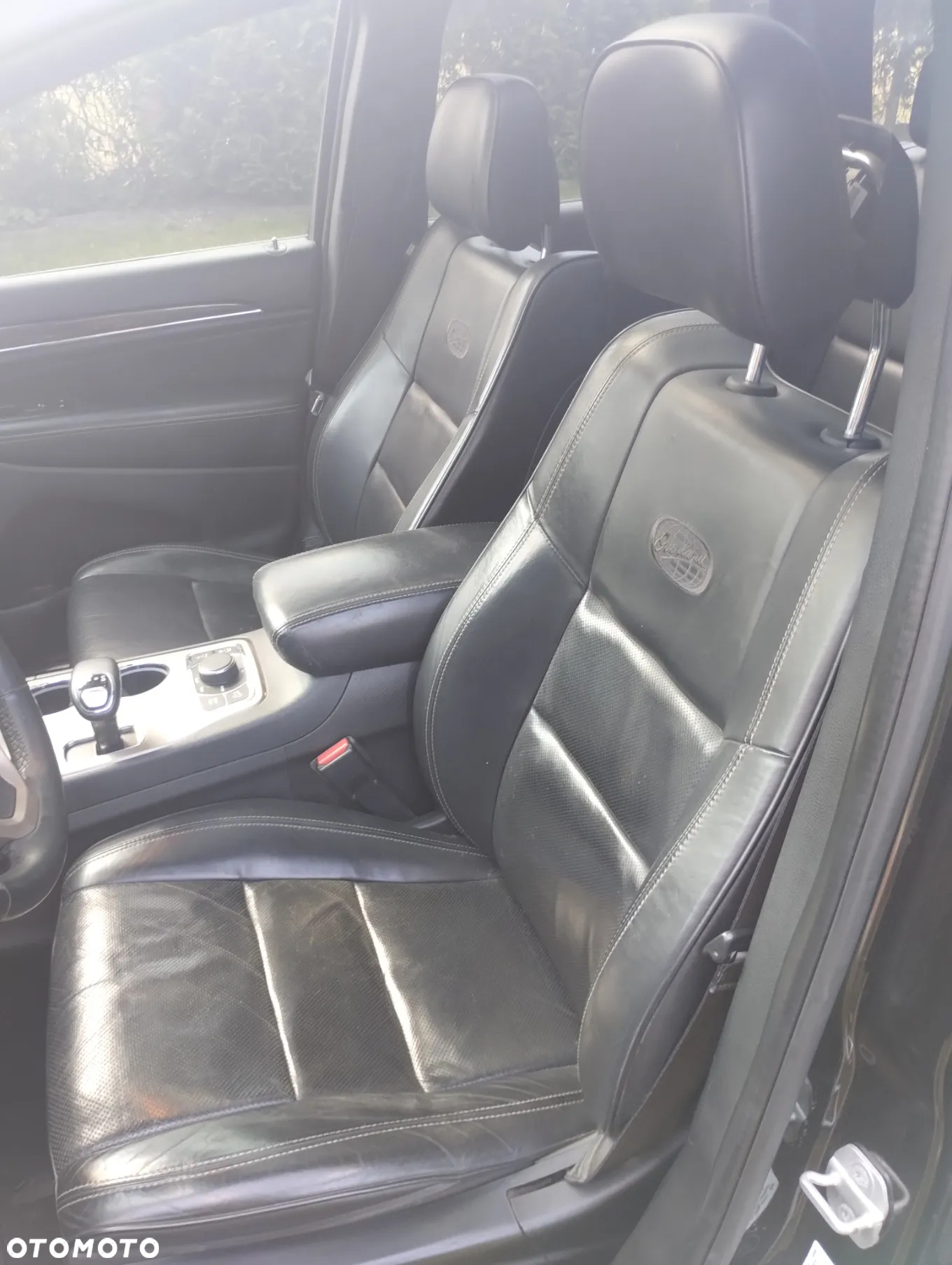 Jeep Grand Cherokee 5.7 V8 HEMI 4WD Automatik Overland - 21