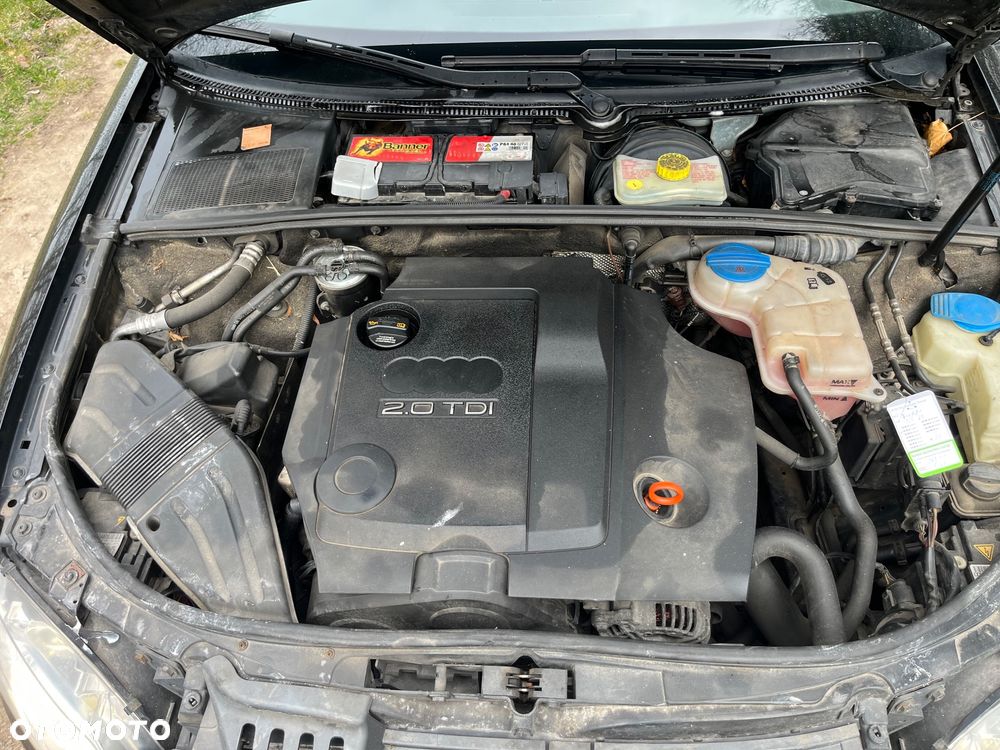 Audi A4 Avant 2.0 TDI DPF Quattro - 11