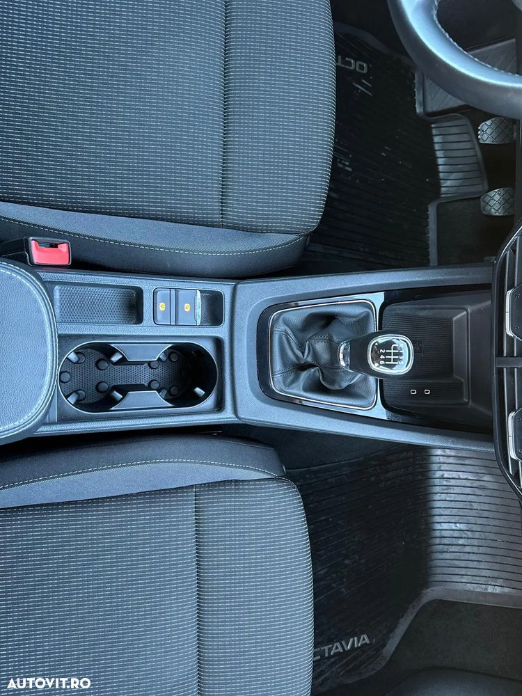 Skoda Octavia 1.5 TSI Ambition - 19