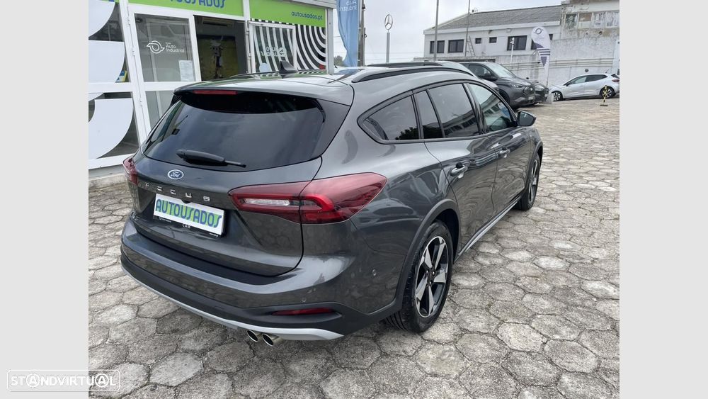 Ford Focus 1.0 EcoBoost MHEV Active X - 3