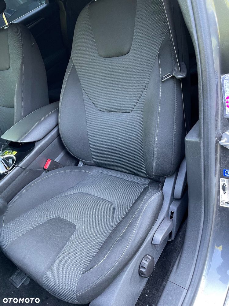 Ford Mondeo 2.0 TDCi Titanium PowerShift - 7